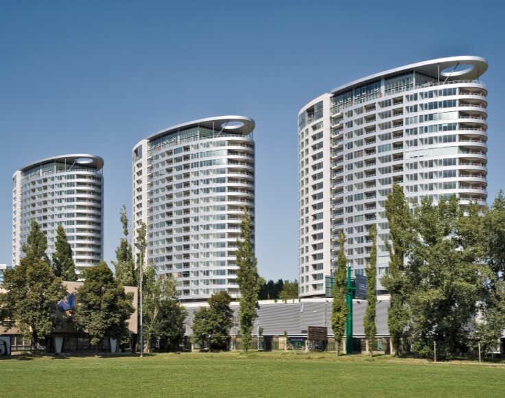 III Věže jakožto první rezidenční „high rise“ projekt na Slovensku.